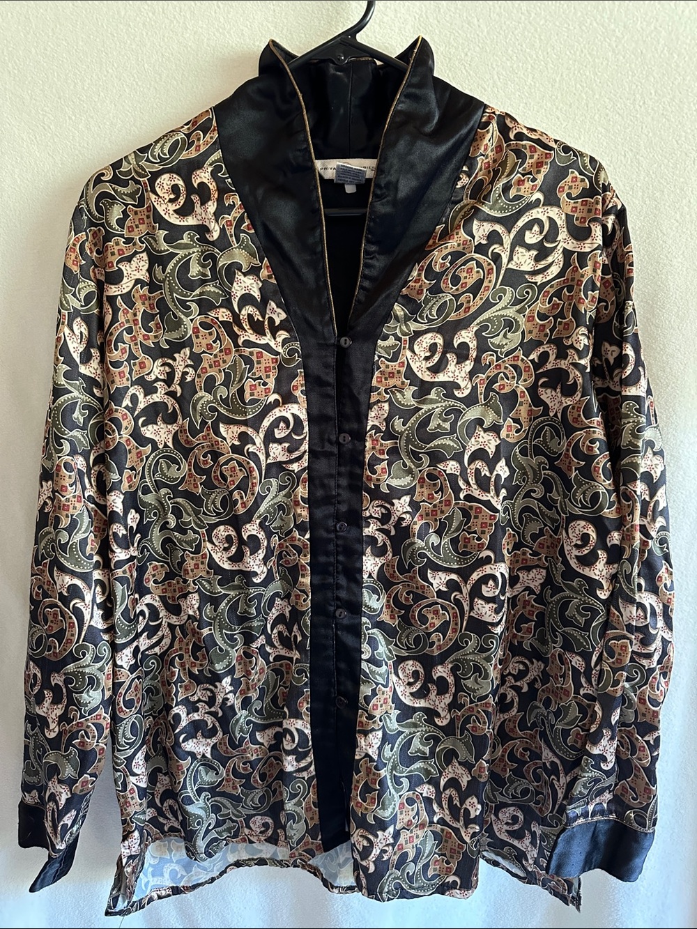 Private Luxuries Silk Style Paisley Button-Up Blouse in Black and Olive Tones M